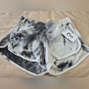 ZYIA Black & White Tie-Dye Waffle Athletic Shorts